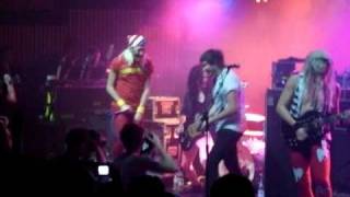 The Blackout - This Is Why We Can&#39;t Have Nice Things ft. Josh Franceschi [live]