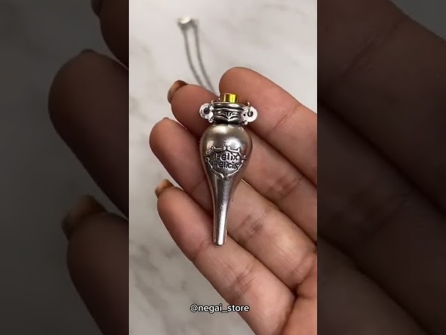 Vídeo relacionado con ROKZELT Collar Felix Felicis, Collar Harry, para eventos temáticos Harry, fiestas de cumpleaños, Año Nuevo, San Valentín, Navidad