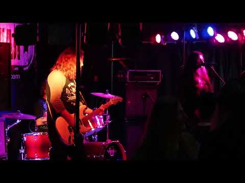 NITE STAR Band 10/08/18.  "Haven Bar" Murwillumbah  "Evie" let your hair hang down