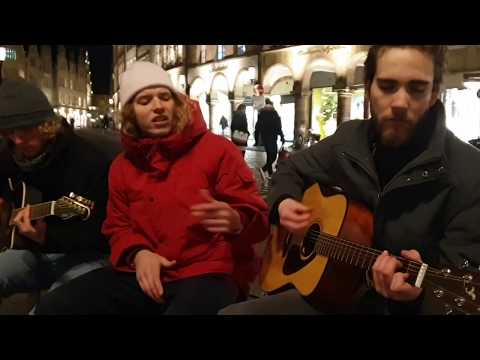 Equa Tu - Straßenmusik