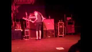 Chiodos - Bulls Make Money, Bears Make Money, Pigs Get Slaughtered  (Live Indianapolis)