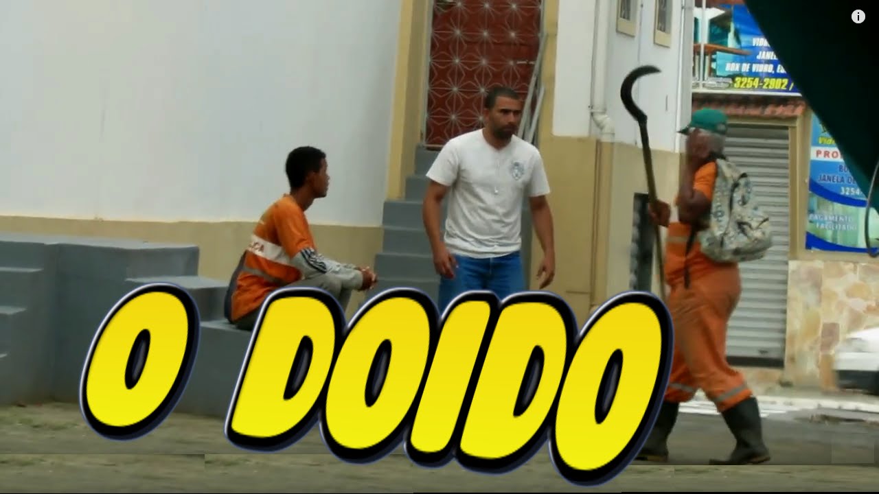 PEGADINHA : SE FINGINDO DE DOIDO