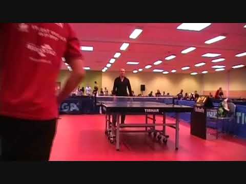 Bordtennis øvelser med "B" fra Helsingør Bordtennisklub.