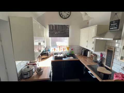 Leeds Road, Wakefield WF10