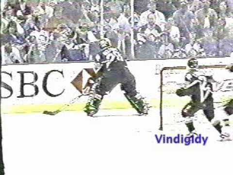 Varada crashes Belfour 6/19/99 Finals