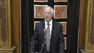 כב הרב מרדכי דוד נויגרשל - ההפכים המתאחדים,  קרח, חקת בלק והבוגדים בחבריהם (חלק א) (הרב מרדכי דוד נויגרשל) - התמונה מוצגת ישירות מתוך אתר האינטרנט יוטיוב. זכויות היוצרים בתמונה שייכות ליוצרה. קישור קרדיט למקור התוכן נמצא בתוך דף הסרטון