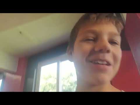 Blue ty locked in a cage for hour @k-star academy Perry barr(2)