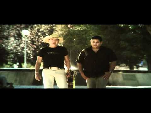 Lucas & Matheus - Explode paixão (Official Video)