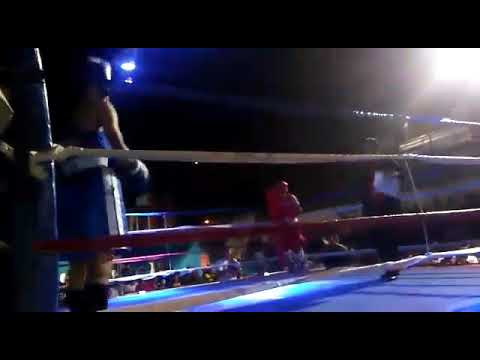 Jairo cuevas azul (uruapan) vs Rafael nuñez rojo ( sahuayo)