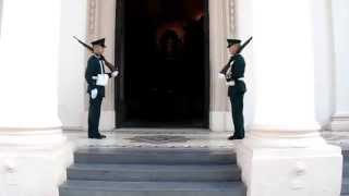 preview picture of video 'Cambio de turno - Panteón de los Héroes, Asunción (PY)'