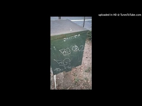 Varga - Gyanús alakok a ház körül