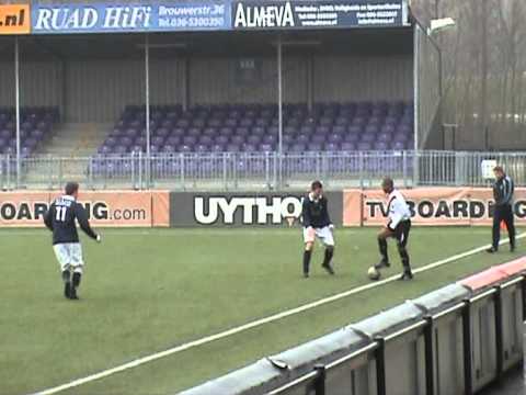 FC Almere City A1 - Quick A1 (19 feb. 2011)