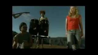 Hilary Duff - Anywhere But Here (Live @Island Birthday Bash)