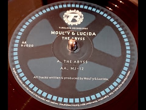 Moul'y & Lucida - MJ   12