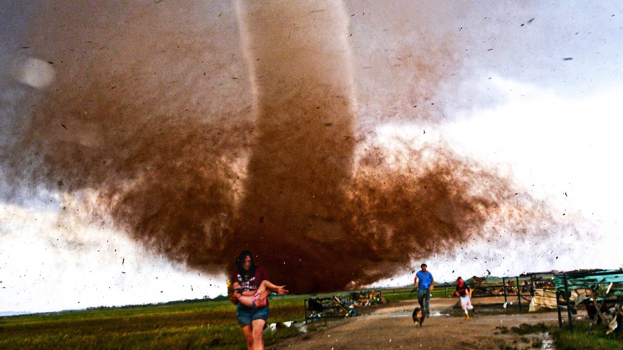 I Rescued A Family From This Tornado