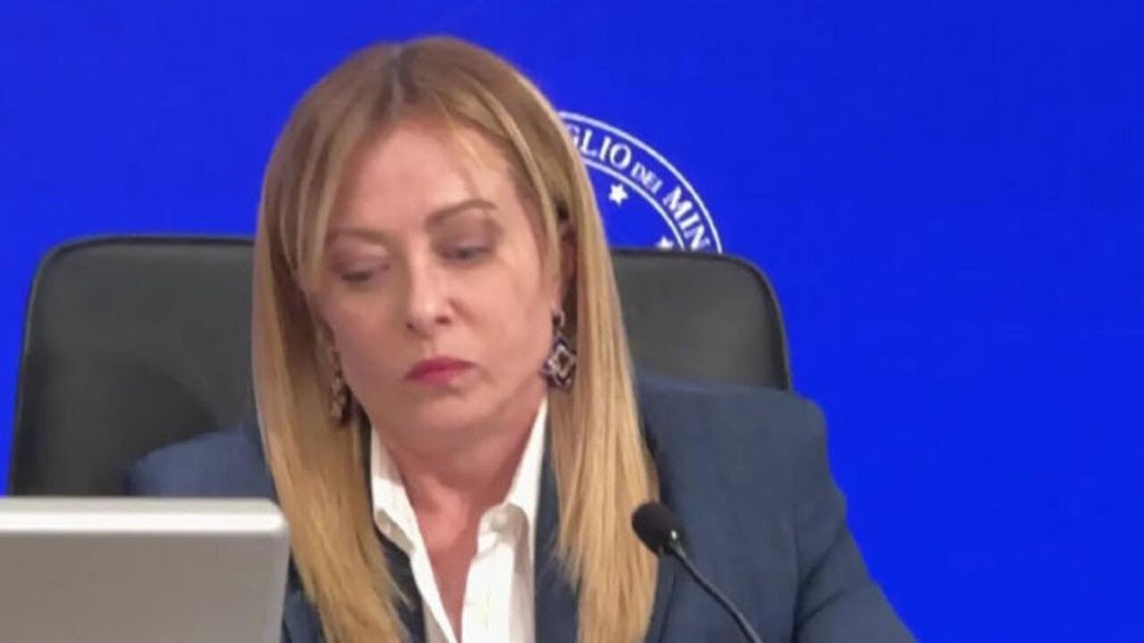Meloni scherza coi giornalisti: Ero preoccupata che ancora non avevate nominato Trump