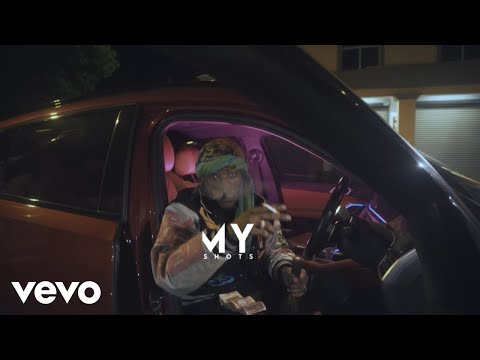 Naveesh - Rich Forever (Official Music Video)