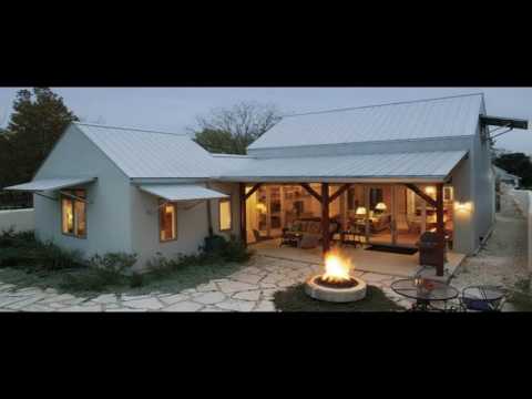 Mini Mansions Tiny House Has All The Creature Comforts