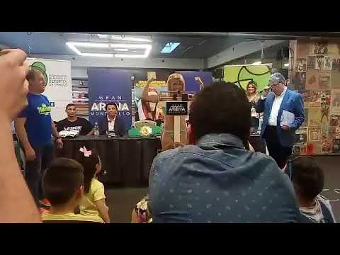 Pesaje Julio Alamos vs Cesar Reynoso 08 12 2017