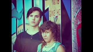 Crawlersout - Purity Ring