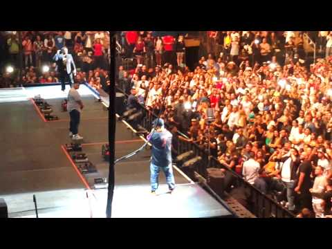 Don Omar vs Daddy Yankee Tiraera NY 9/19/15 the kingdom