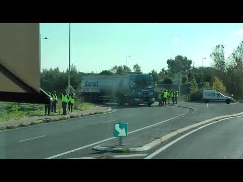 driver view French Hérault Dept. Rd. D600 south from A9 Motorway to Sète (improved version)