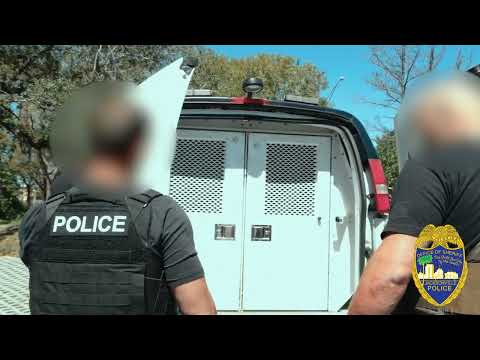 INSIDE A HIGH-END PROSTITUTION STING IN JACKSONVILLE