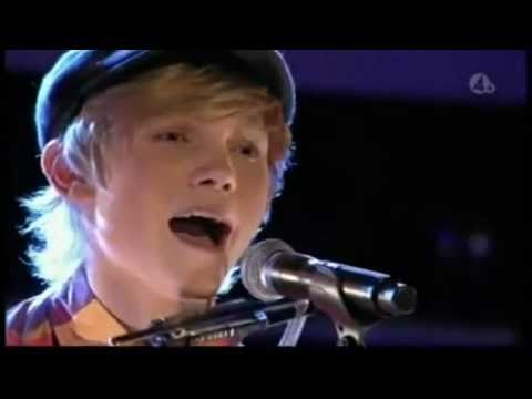 Ulrik Munther - Boys Don't Cry (live @ Bingolotto 2011)