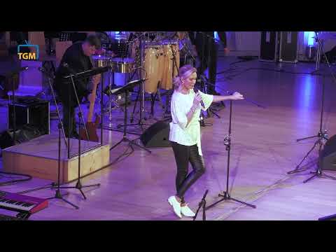Helena 2022 - jubilejní tour Zlín 2.12. 2022