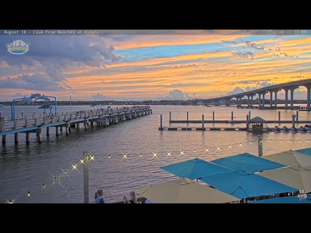 Live webcam view of Vilano Beach Fishing Pier