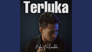 Download lagu Terluka mp3 Download lagu Terluka mp3