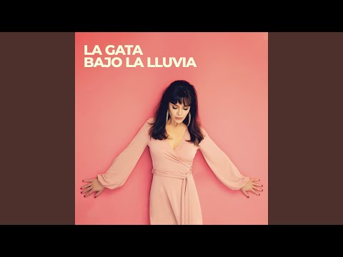 La Gata Bajo la Lluvia (Rocío Dúrcal Cover)