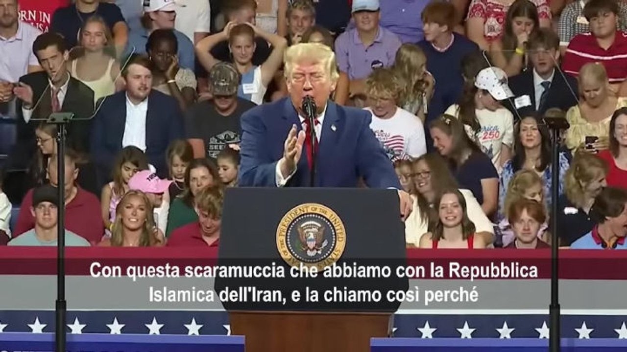 Trump su guerra Iran: Li stiamo colpendo duramente, loro vogliono fare un accordo