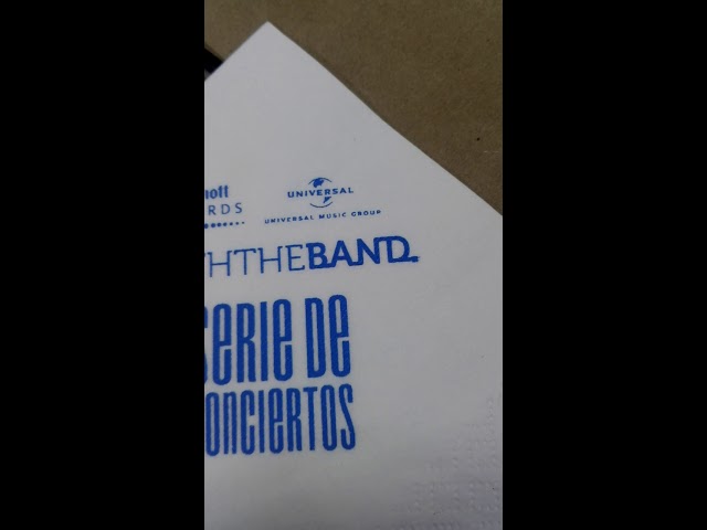 Vídeo relacionado con Unique Party 37961 - Servilletas de Papel a Lunares - 13 cm - Azul Claro - Paquete de 16