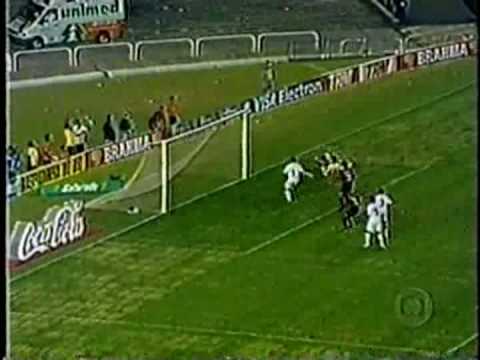 Campeonato Brasileiro 2002 - Vasco 2x1 Flamengo - Globo Esporte