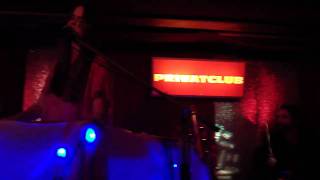 Nina Kinert Combat Lover live in Berlin