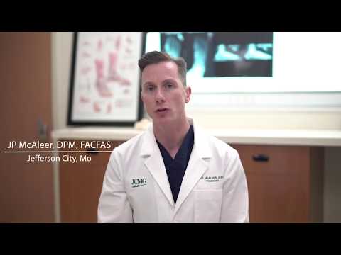 How does Lapiplasty 3D Bunion Correction compare to minimally-invasive bunion surgery?