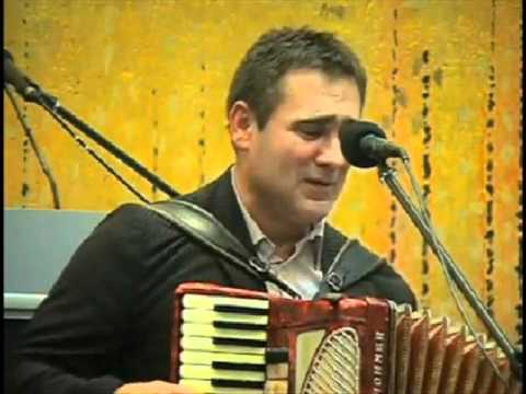 ILIE PUHA SI GRUP DE FRATI,CANTARI.