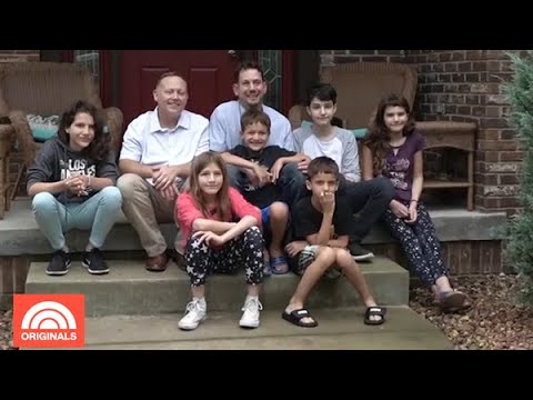 Dads Adopt 6 Siblings Who Spent 5 Years in Foster Care: ‘We Instantly Fell In Love’ | Today