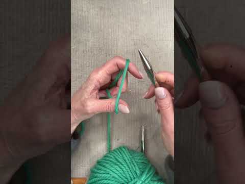 Knitting for beginners: long tail cast on without a slipknot