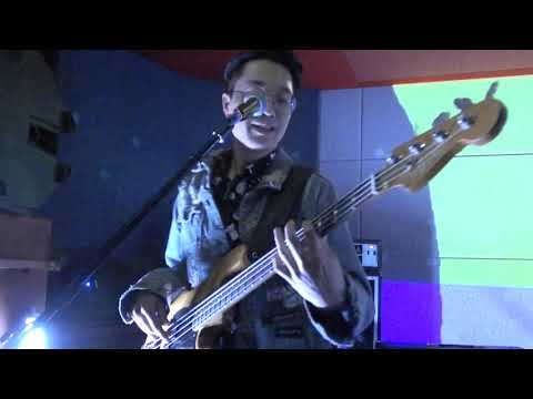 190316 에이프릴 세컨드 (April 2nd) - Dancing In The Moonlight + Bring It Up