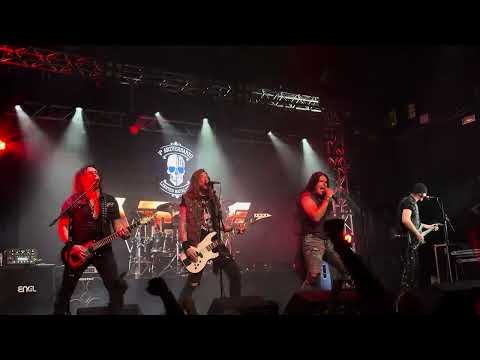 VICTORY - Standing Like A Rock