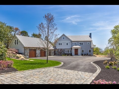 55 Farrington Ave, Gloucester MA - Betsy Bullock - 978-985-6576