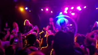 Of Mice &amp; Men - Away Live