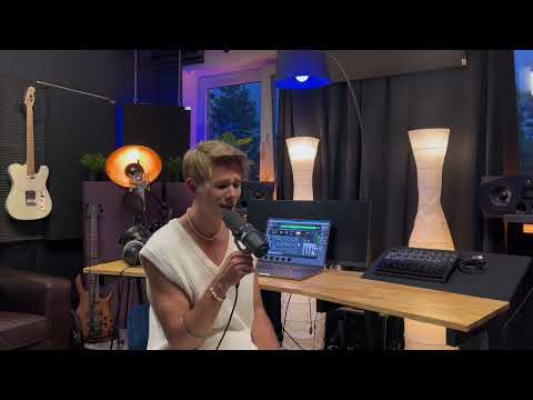 Maciej Skiba - Love Yourself                          (Justin Bieber Cover)