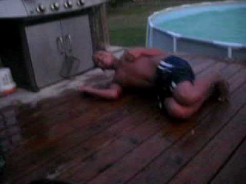 tHE CAtERPiLLAR & biRtHday SEX.