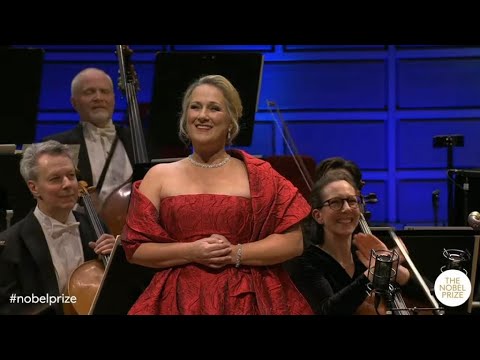 Diana Damrau - E Susanna non vien!... Dove sono i bei momenti, Le Nozze di Figaro, K. 492✨ (2022)