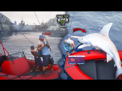 FISHING IN EXTREME WEATHER!! CAN YOU COME A MEGALODON?! - GTA V ROLEPLAY INDONESIA