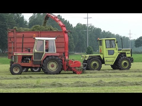 PZ Harvall 170 met PZ Scylla grashakselaar en MF 4355, MB-Trac 800 en Case 1394 (2016)