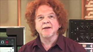 Mick Hucknall -The Story Behind &quot;One Of Us Must Know&quot;